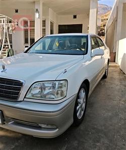 تۆیۆتا کراون